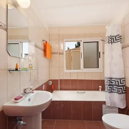 Hotel Iliada 1 Maa