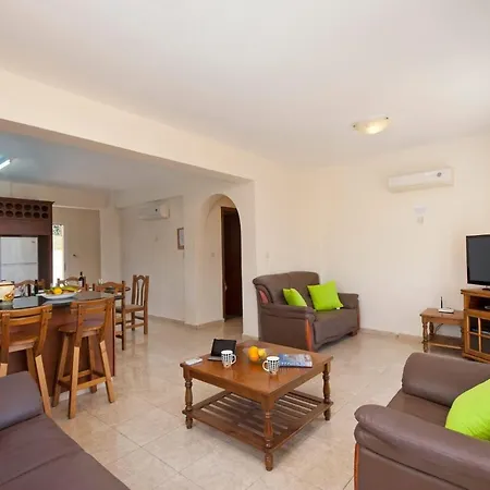Hotel Iliada 1 *